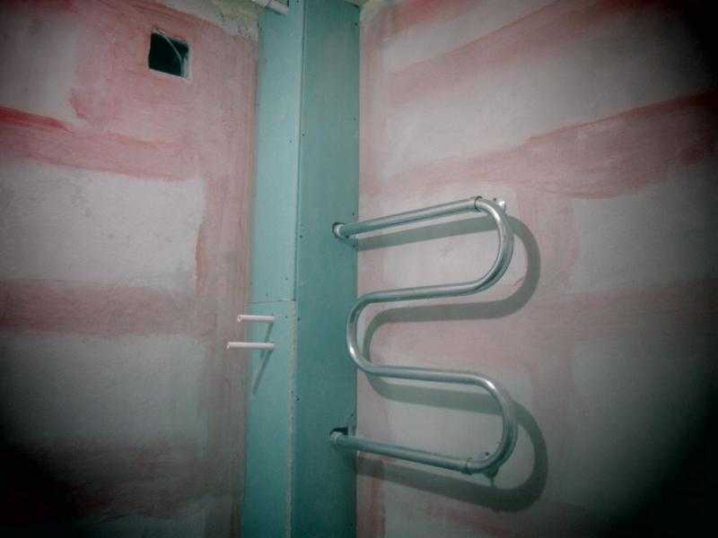 Установка полотенцесушителя в ванной: руководство для монтажа своими руками