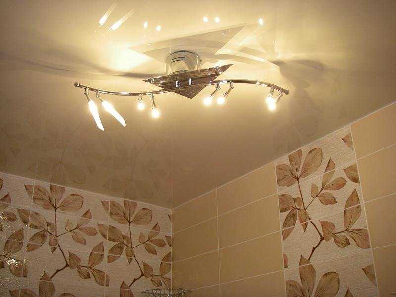Светильники светодиодные для ванной комнаты: разновидности, преимущества и правила выбора
