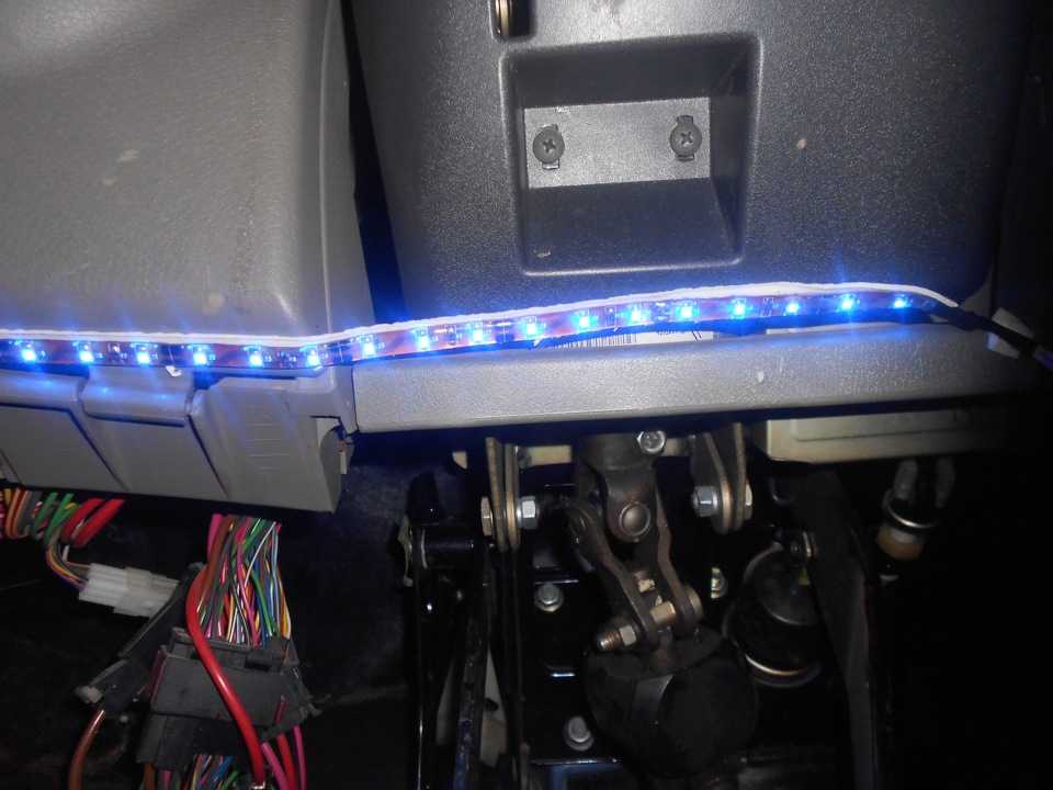 Лучшие способы подключения светодиодной ленты в машине