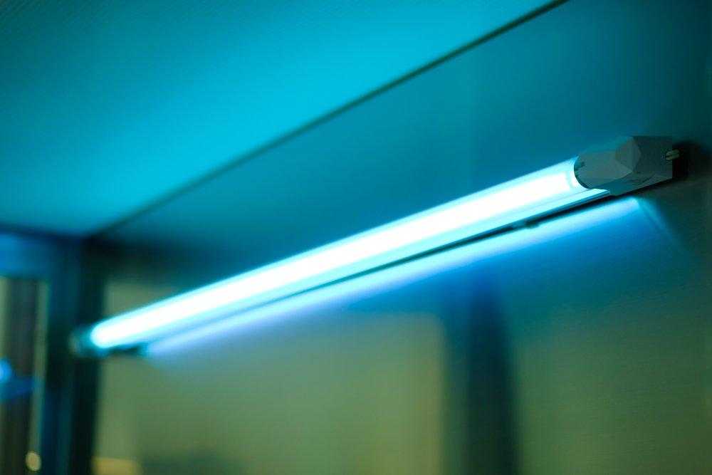 Бактерицидная лампа для дома: для чего нужна и как выбрать