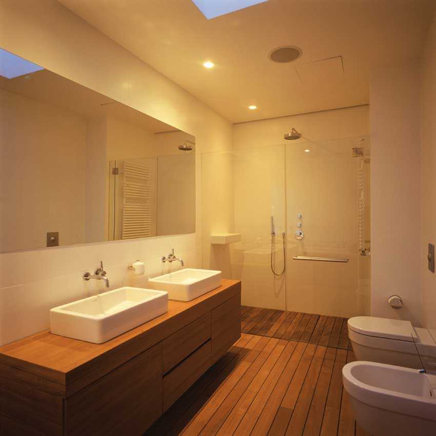 Люстры в ванной комнате, или какие светильники нужны для влажных помещений