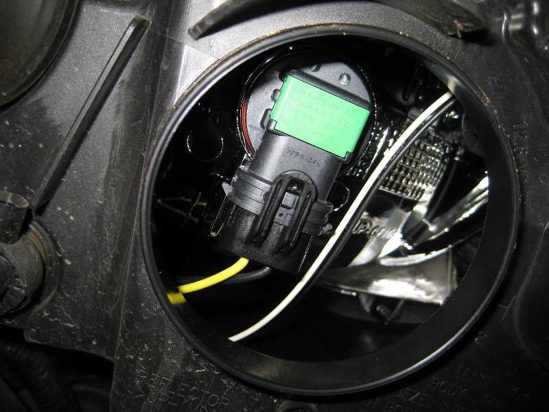 Какие лампы стоят в стоп-сигналах ford focus 3 и как их заменить?