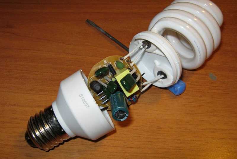 Ремонт энергосберегающих ламп своими руками - схема и инструкция