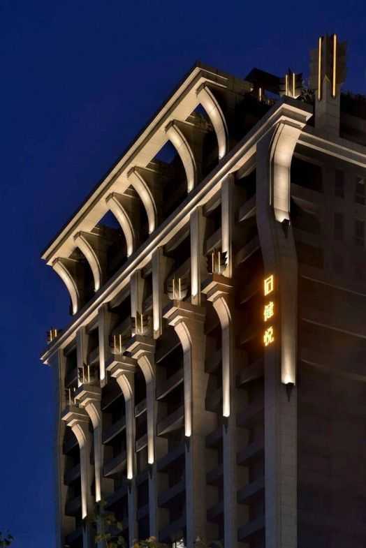 Светодиодные фасадные светильники для подсветки зданий