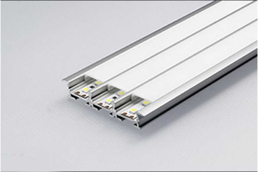 Гибкие профили для светодиодных лент: применение алюминиевых гнущихся профилей для диодных лент, описание и монтаж