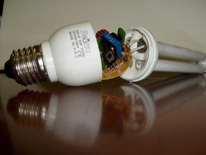 Ремонт энергосберегающих ламп своими руками: особенности, пошаговая инструкция и рекомендации