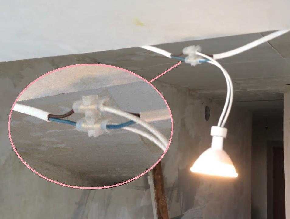 Установка точечного светильника своими руками: как правильно установить в деревянный или подвесной потолок, как развести проводку к двухклавишному выключателю - подробная схема