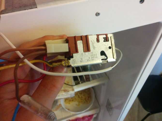 Термостат для холодильника: терморегулятор, регулировка, замена