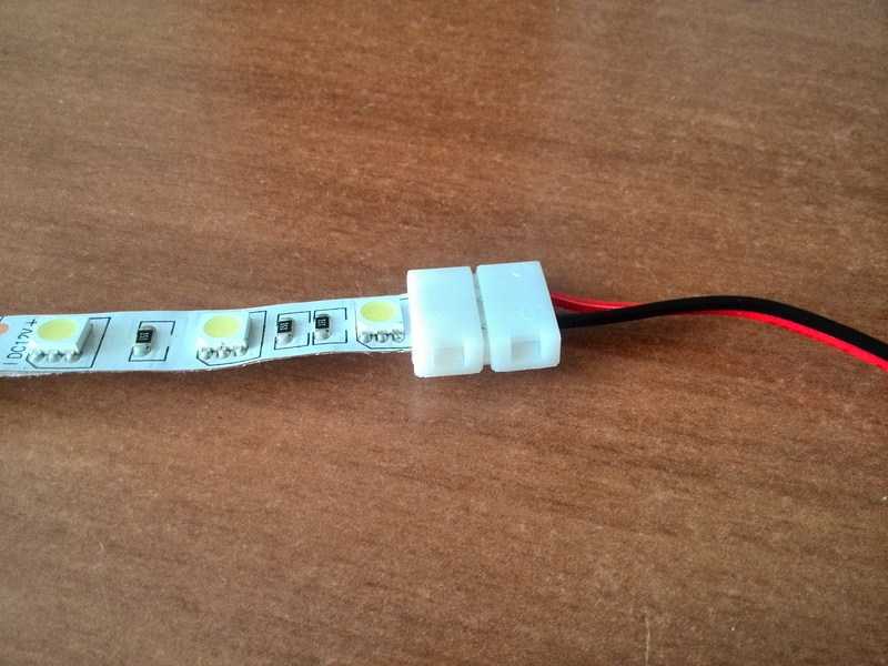Как соединить светодиодные ленты между собой — вариант без пайки (коннектор, соединители) и как паять + видео