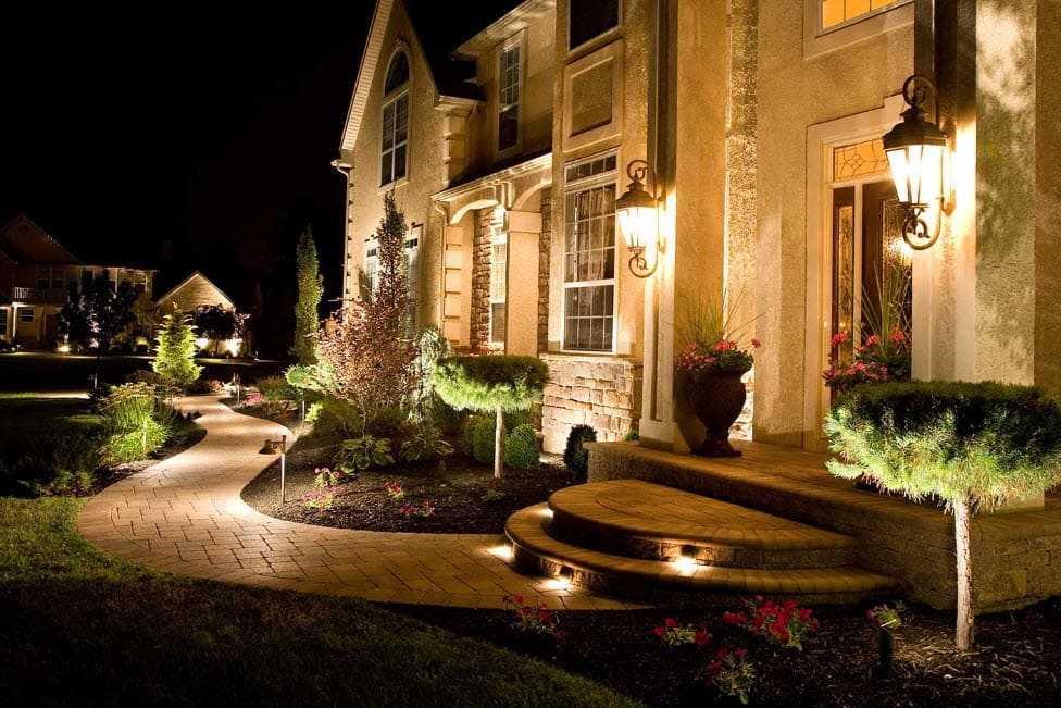 Садовое освещение как элемент декора ночного ландшафта
садовое освещение как элемент декора ночного ландшафта