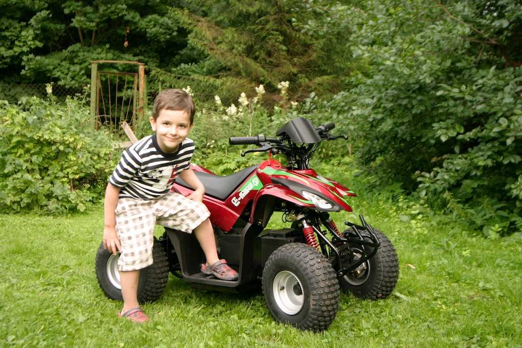 Лучший детский бензиновый квадроцикл по отзывам покупателей