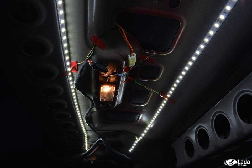 Как подключить светодиодную ленту в машине: подключение неоновой подсветки автомобиля, необходимые инструменты для установки