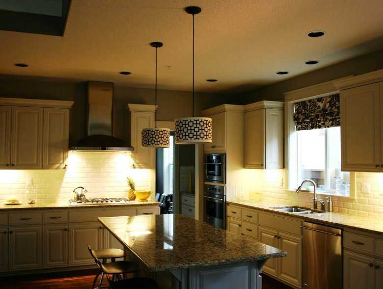 Освещение на кухне — топ-170 фото примеров освещения на кухню. новинки и варианты современных разновидностей